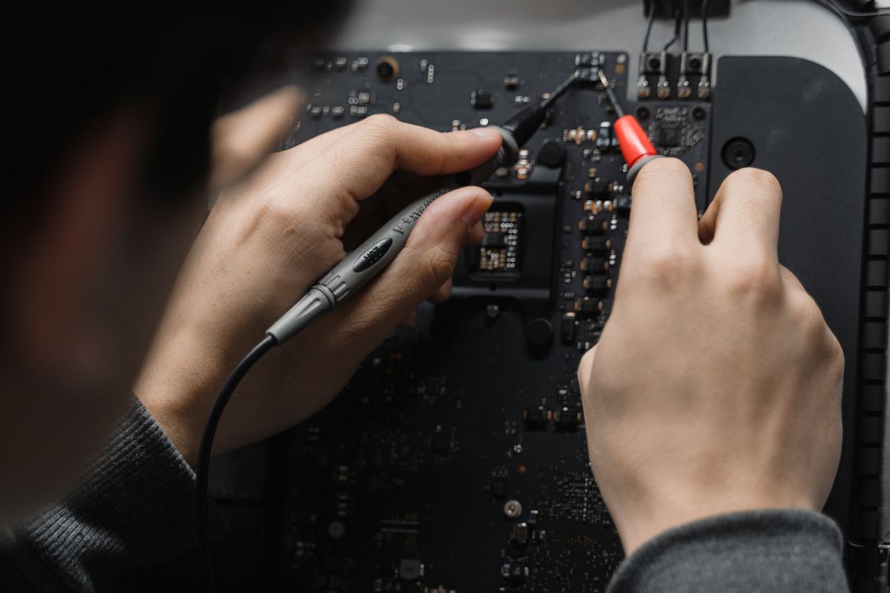 Guide pratique pour remplacer un fusible sur un tableau électrique en toute sécurité